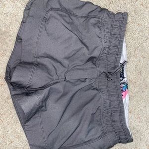 Iviva short shorts, like new